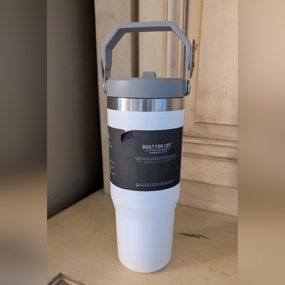 STANLEY flip Straw Tumbler - Picture 2 of 6